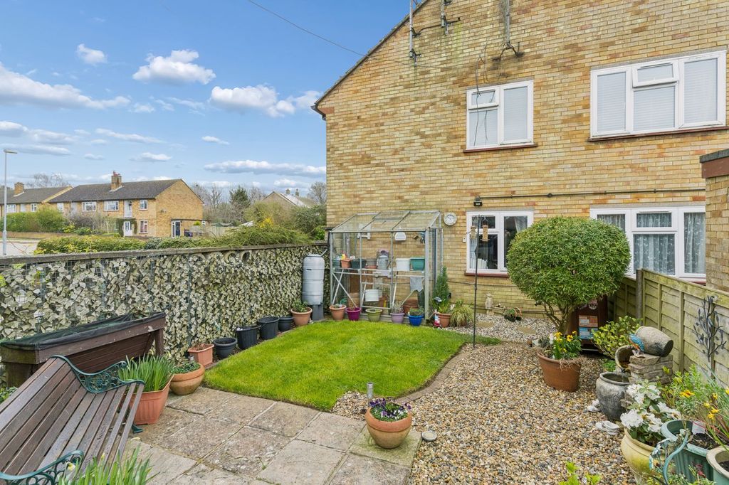 Property photo 2 of 18