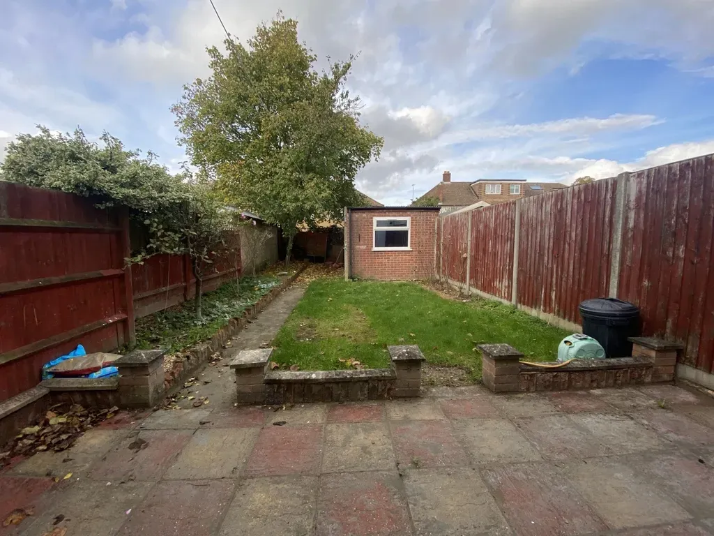 Property photo 1 of 6