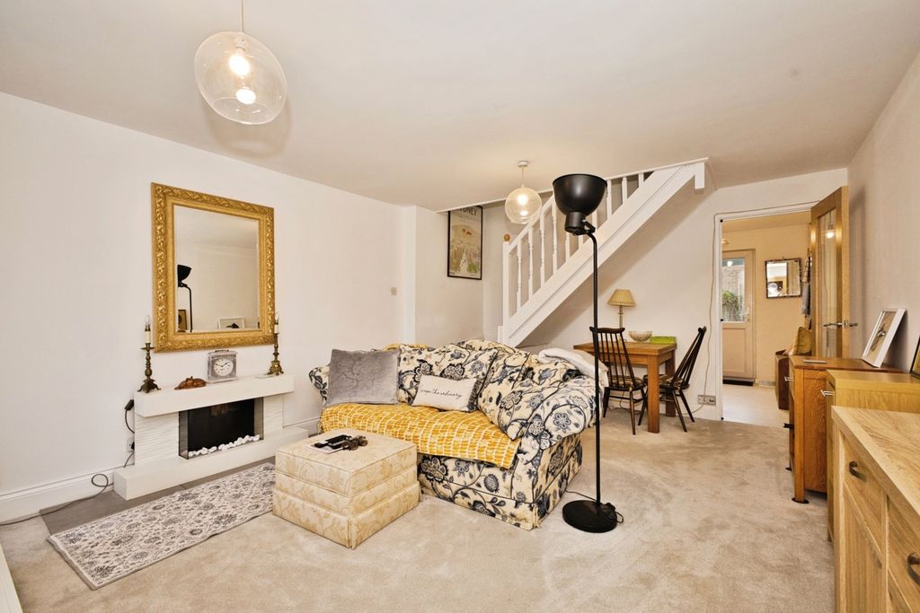 Property photo 2 of 14 Pbox-Img.Jpg