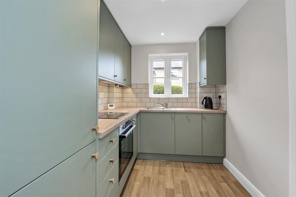Property photo 2 of 12 Dcp_2356.Jpg