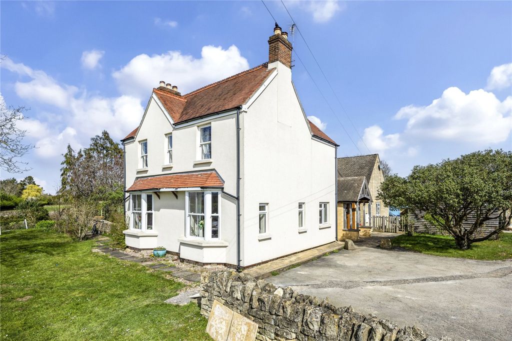 Property photo 1 of 15 Picture No. 02