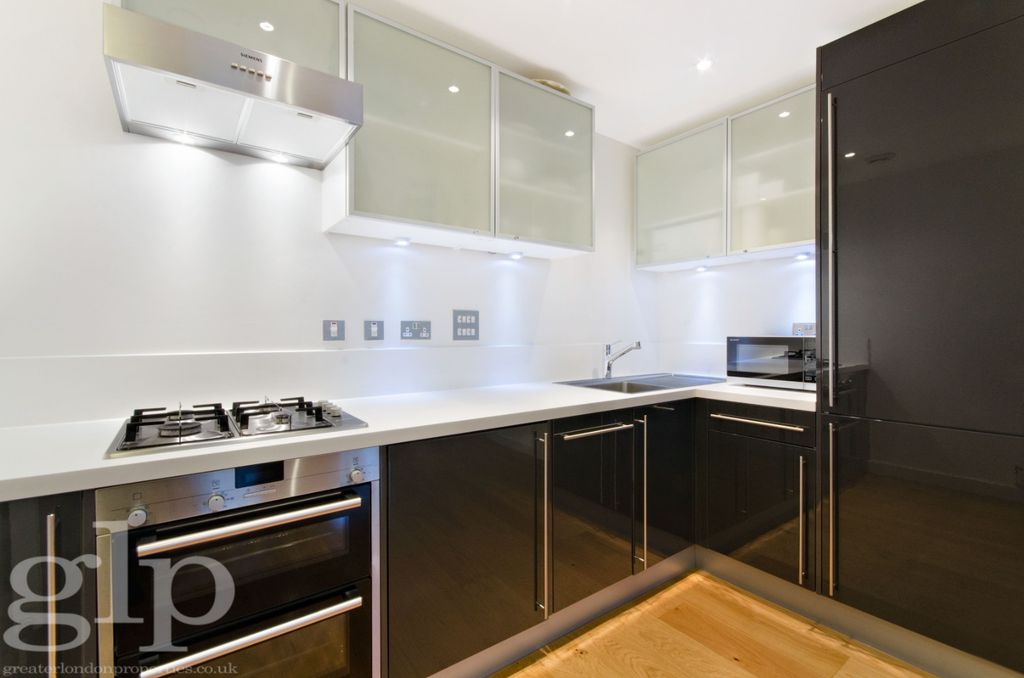Property photo 2 of 11 961613