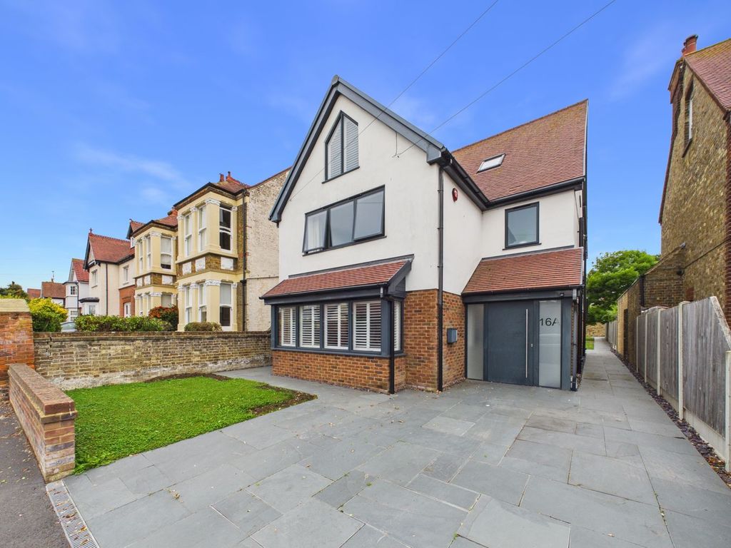 Property photo 1 of 34