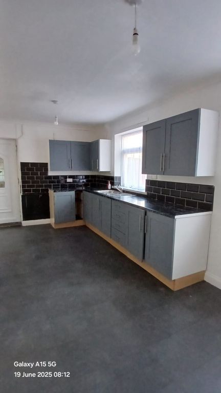 Property photo 2 of 8 Whatsapp Image 2026-02-10 At 10.49.17