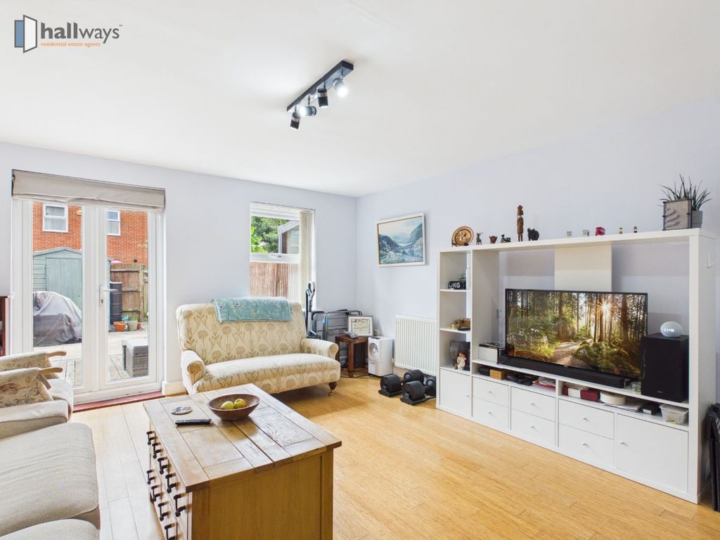 Property photo 2 of 15