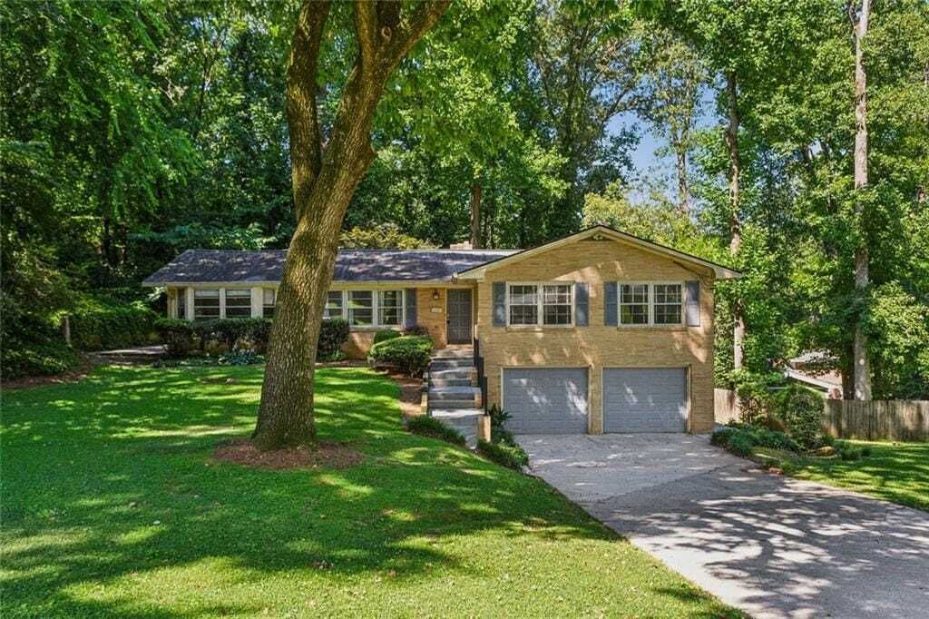 Property photo 1 of 23