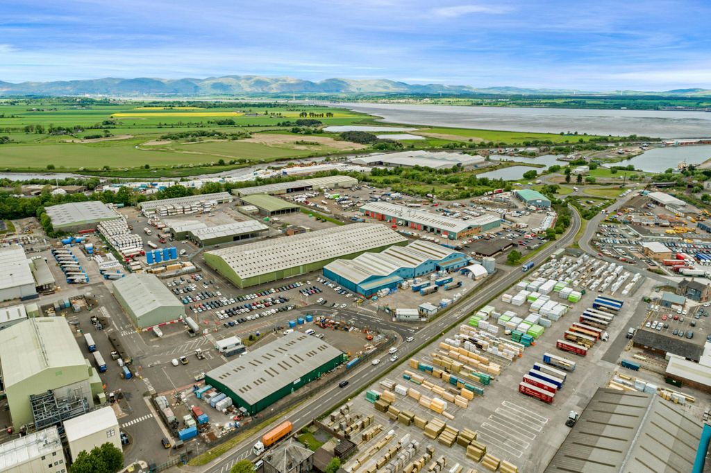 Property photo 2 of 13 Image 2