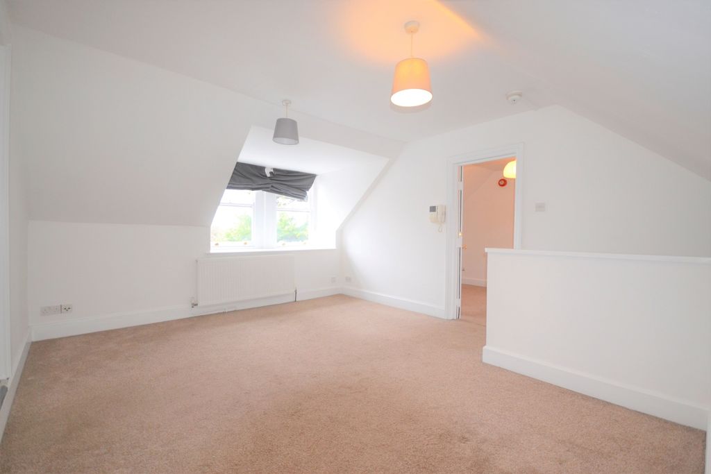 Property photo 2 of 4 Reception Room