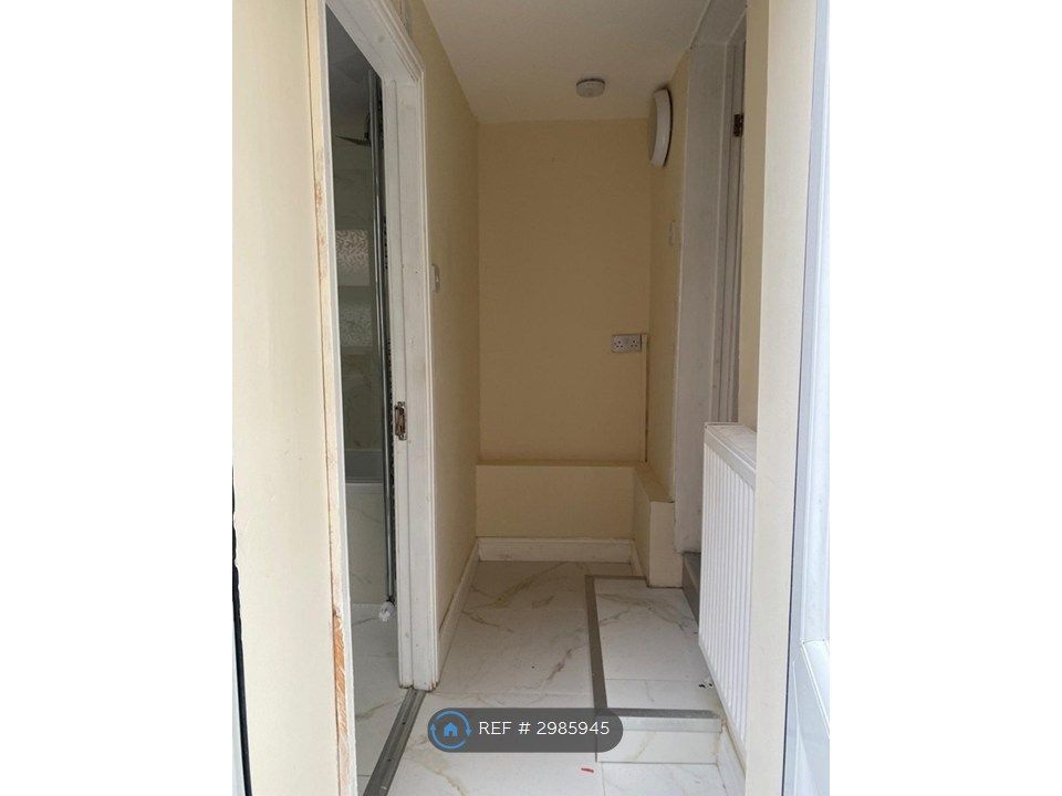 Property photo 3 of 12 Rear Hallway