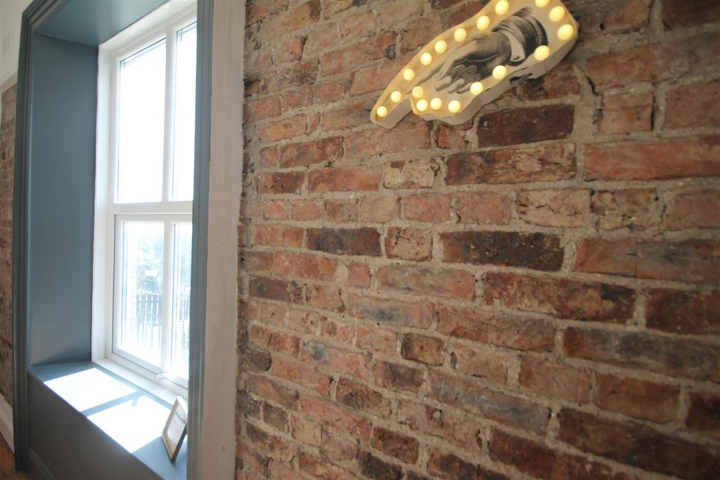 Property photo 3 of 7 3.Jpg