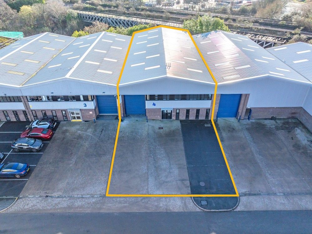 Property photo 1 of 8