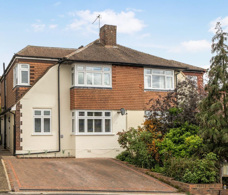 Property photo 1 of 23