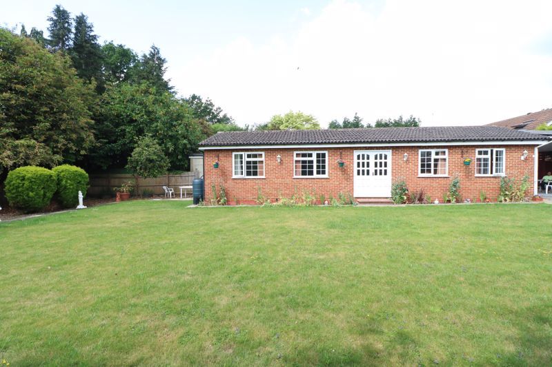 Property photo 1 of 18 Photo 43