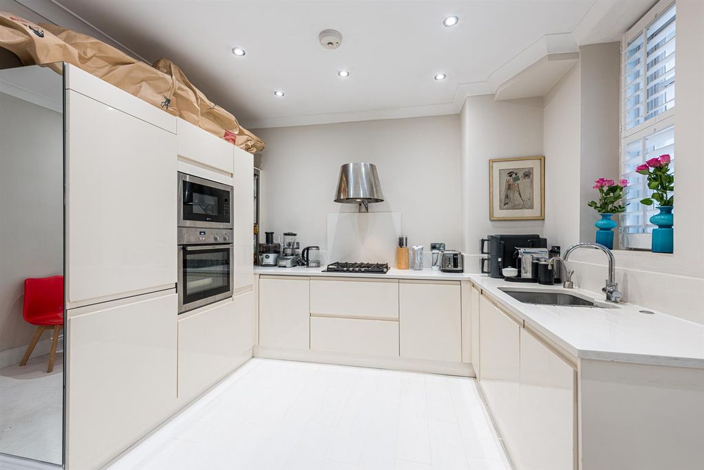 Property photo 3 of 20 Gledhow Gardens 5_7-15-2. Low Res.Jpg