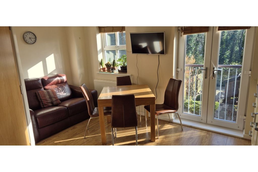 Property photo 3 of 20