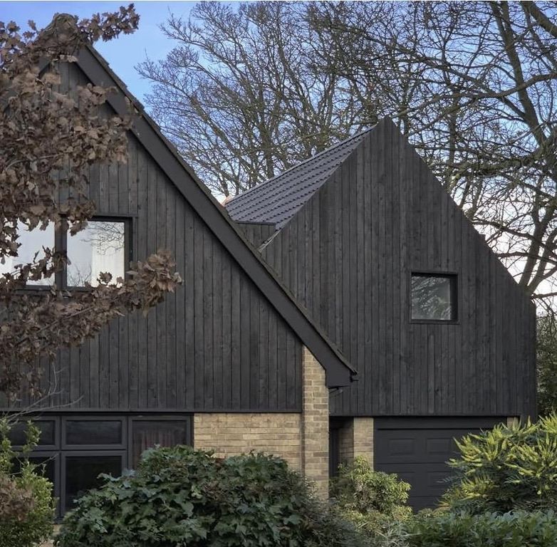 Property photo 1 of 33