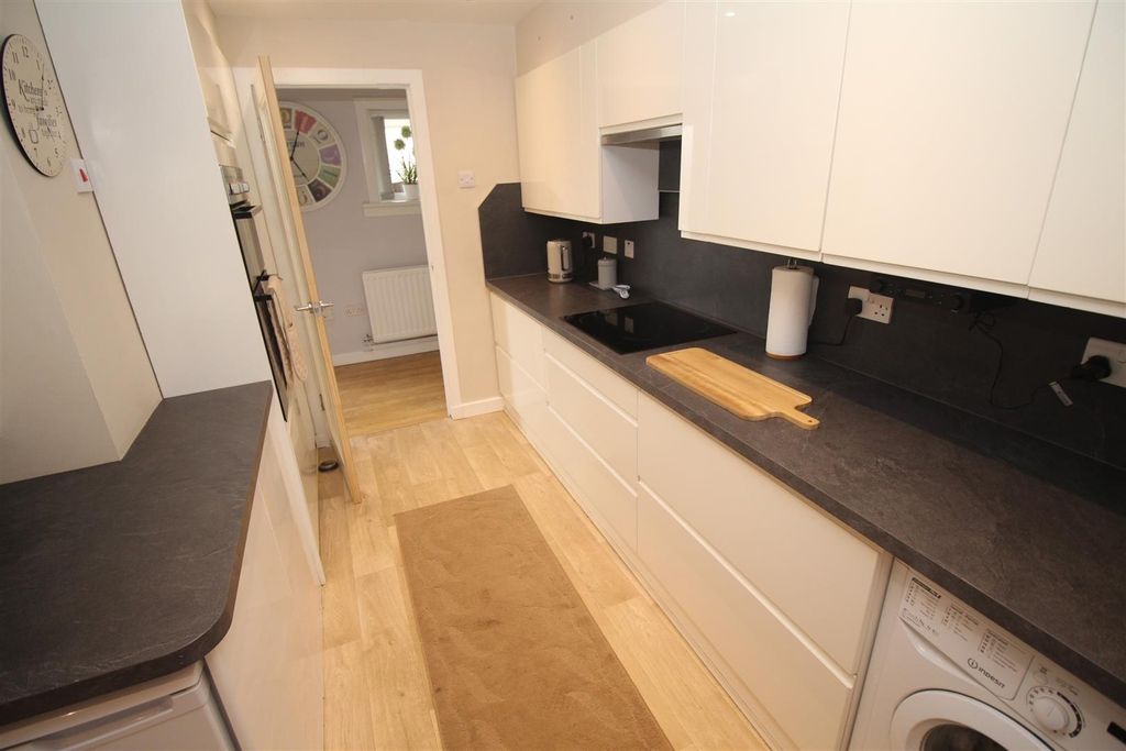 Additional image 7 of 4 bed terraced house for saleOronsay Avenue, Port Glasgow PA14