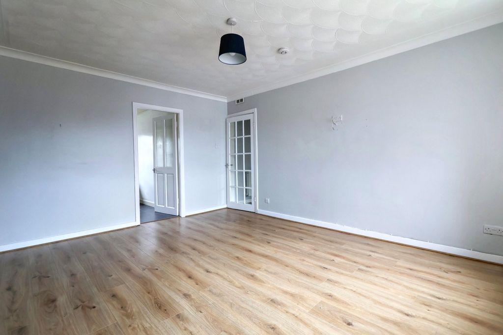 Property photo 3 of 14 Picture No. 31