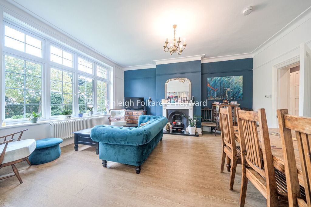 Property photo 2 of 19 Picture No. 02