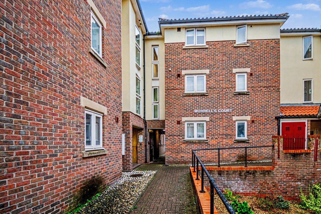 Property photo 1 of 12 5 Murrell's Court, King Street, Norwich, Norfolk, Nr1 1La