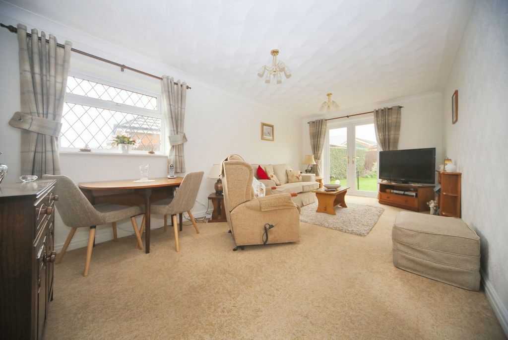 Property photo 3 of 20