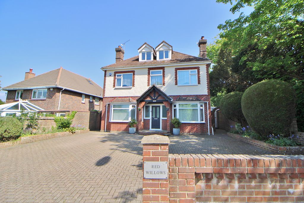 Property photo 1 of 19