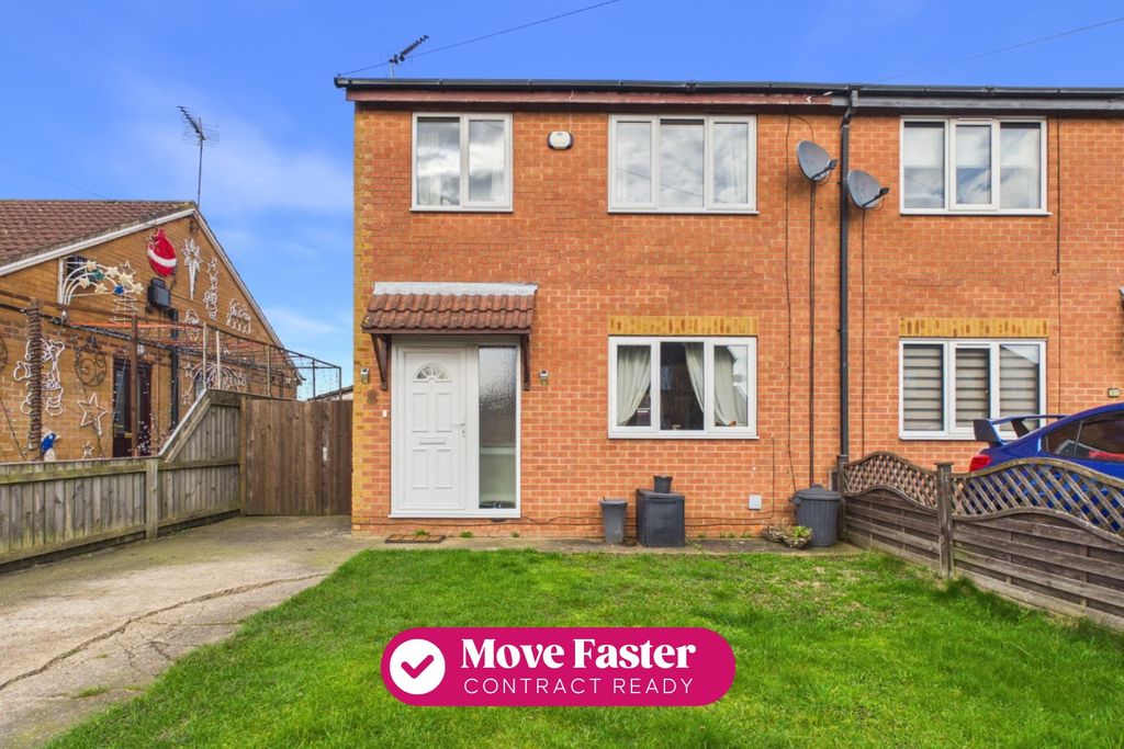 Property photo 2 of 13 4858444