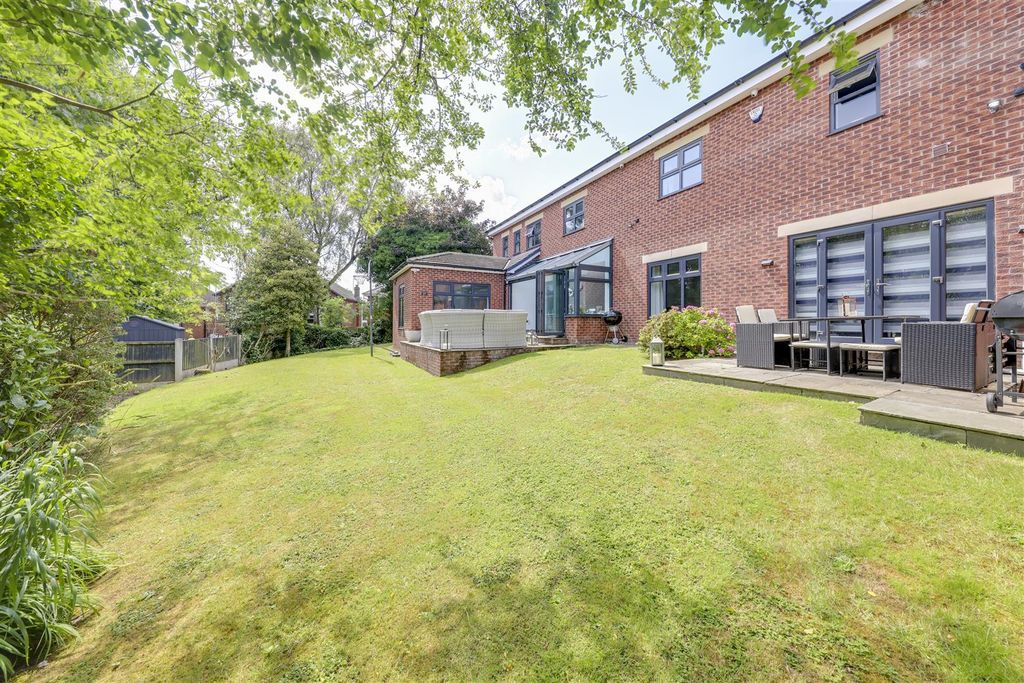 Property photo 3 of 45 Rear Garden