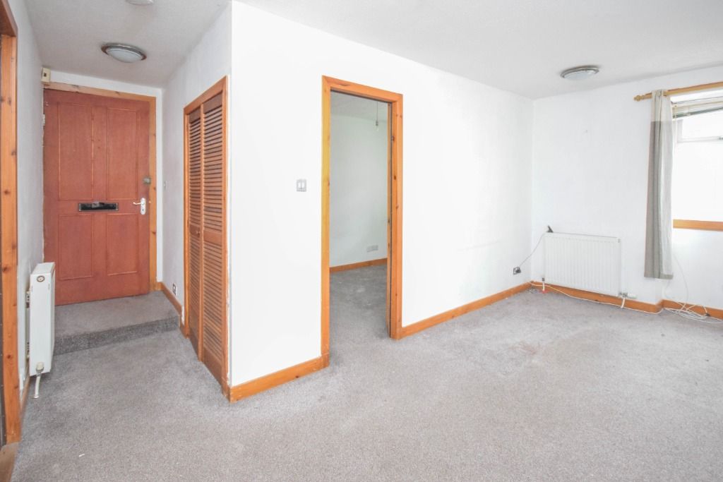 Property photo 2 of 12 Photo 2