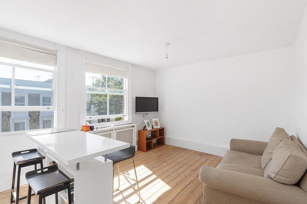Property photo 1 of 9