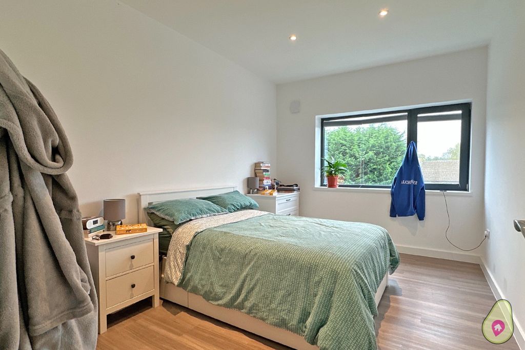 Additional image 14 of 8 bed flat for saleStanimira House, 48 Bucknell Road, Bicester OX26