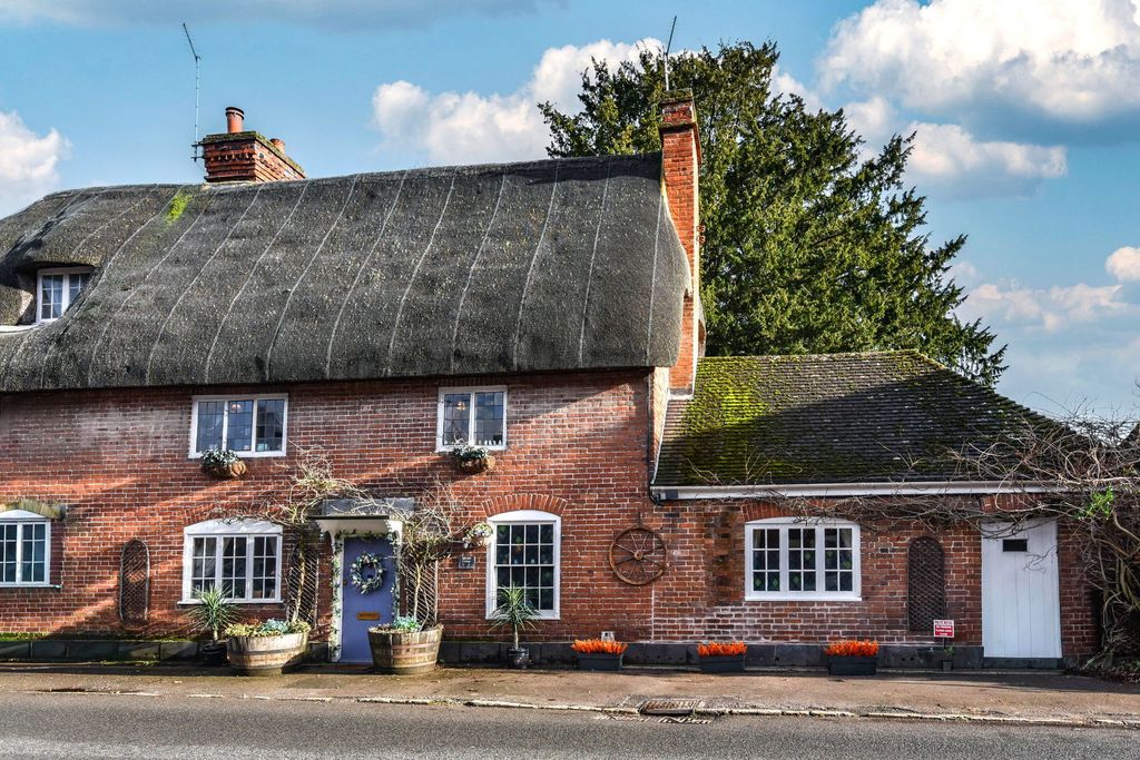 Property photo 1 of 36