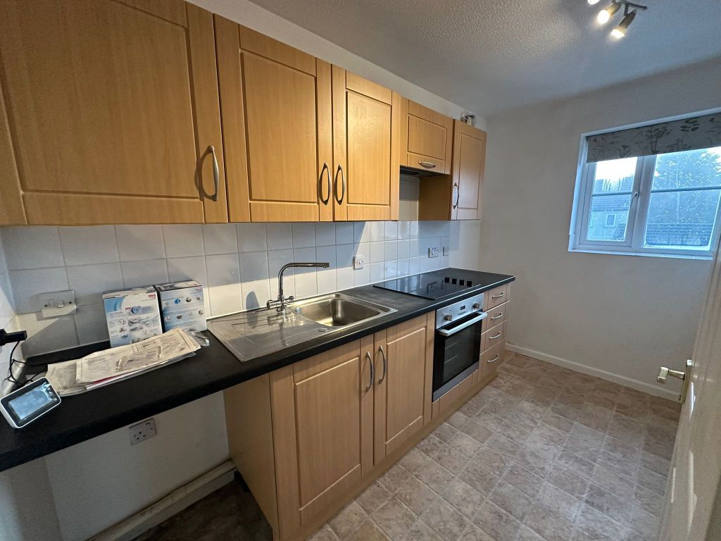 Property photo 3 of 6