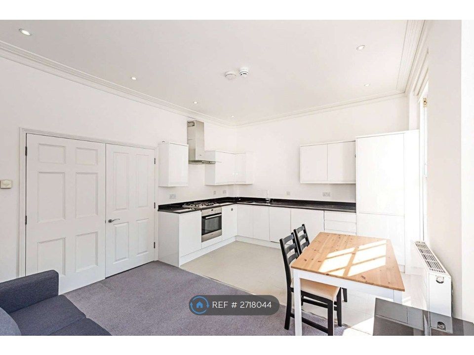 Property photo 3 of 7 Open Plan Kitchen