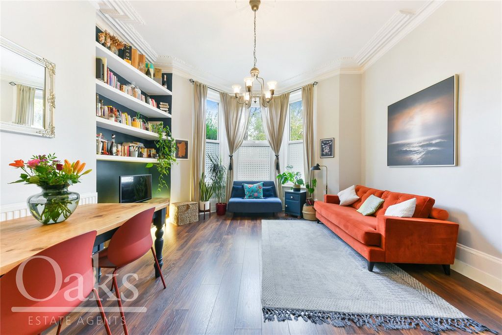 Property photo 3 of 7 Picture No. 05