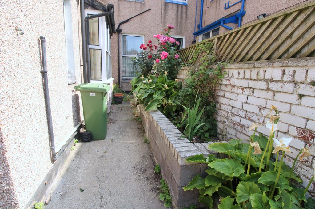 Additional image 24 of 4 bed terraced house for salePalace Avenue, Rhyl LL18