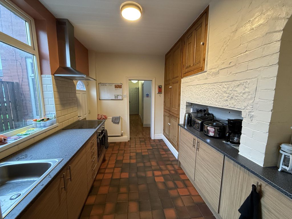 Property photo 3 of 16 Img_5744