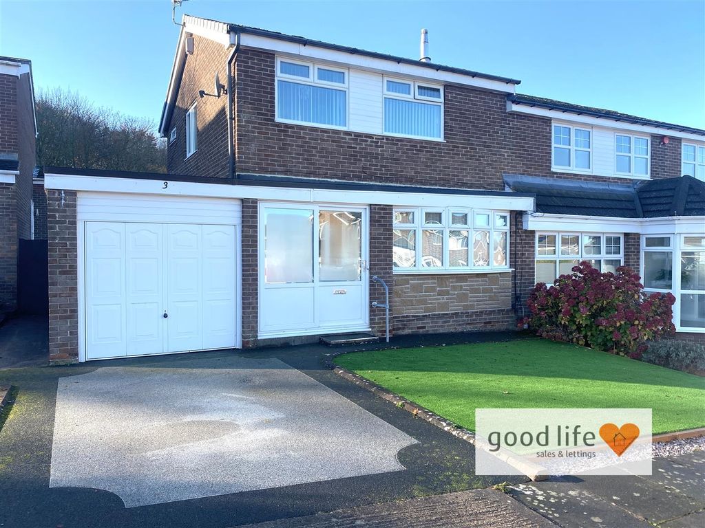 Property photo 1 of 18 20251110_104328788_Ios3Marlowdrive.Jpg