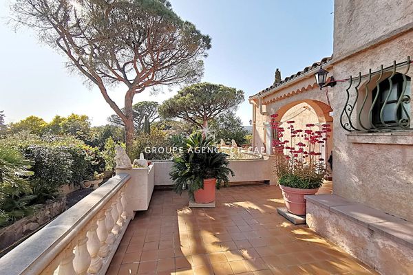 Property photo 2 of 7