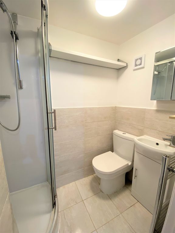 Property photo 3 of 3