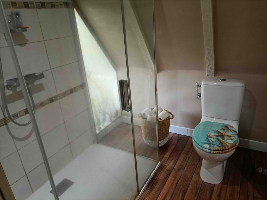 Property photo 3 of 25