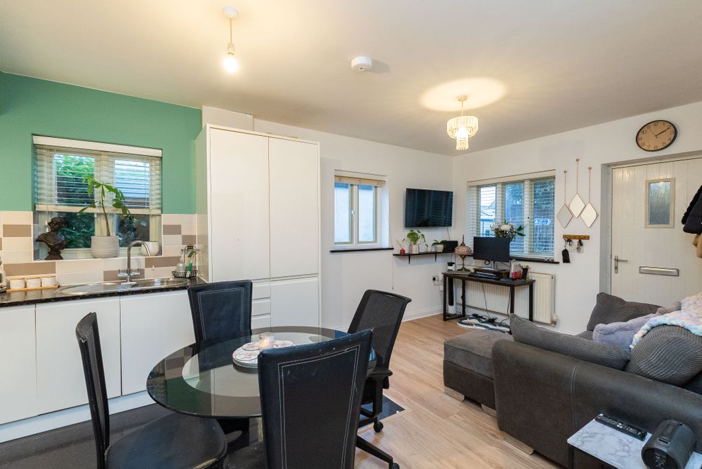 Property photo 1 of 7 Dsc05891