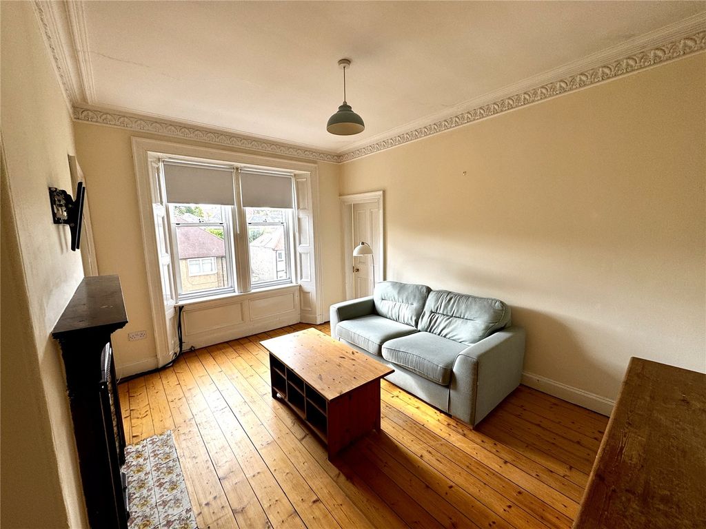 Property photo 2 of 11 Photo 2