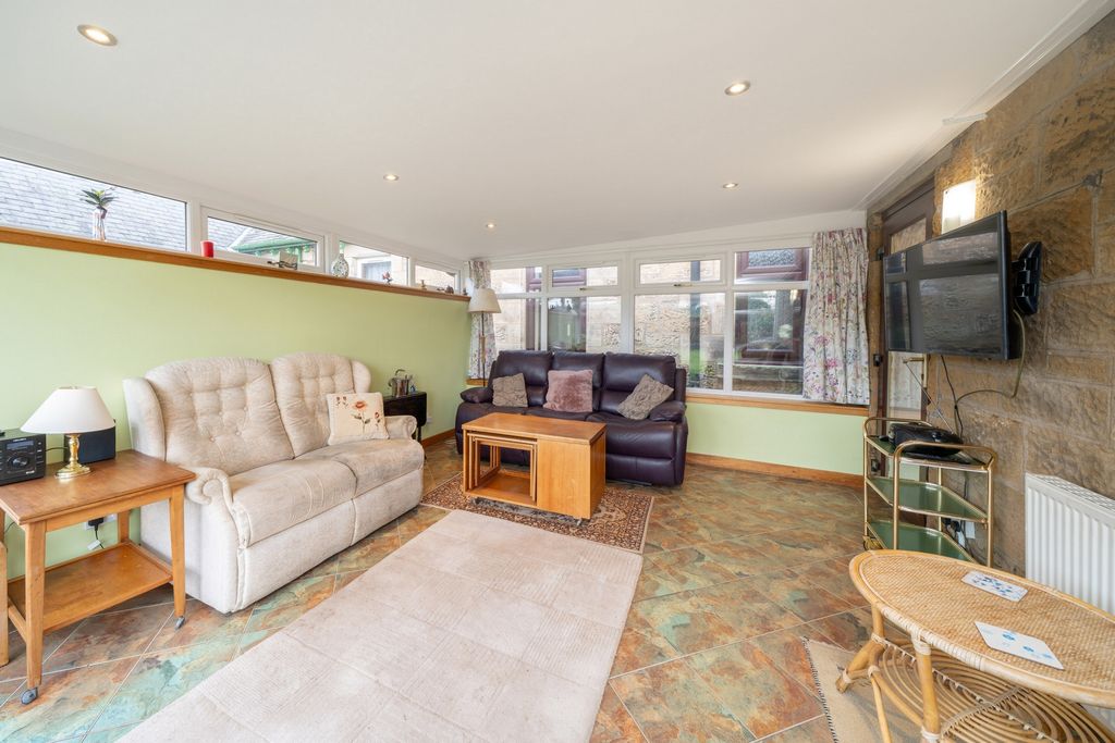 Property photo 3 of 26 Photo 27