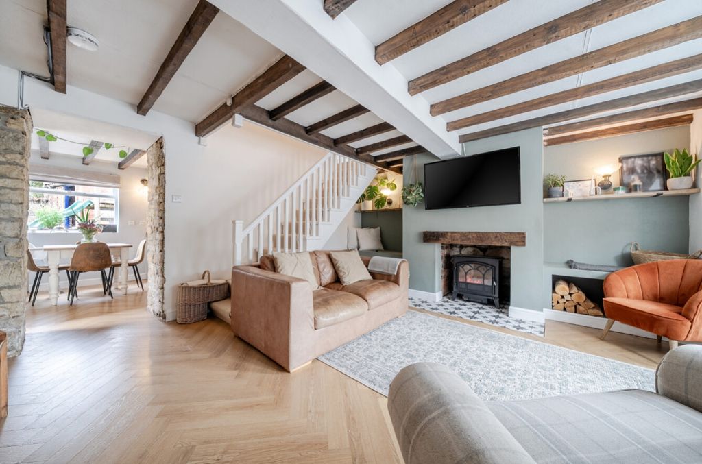 Property photo 2 of 23 1503733-14-1A062459013Fb