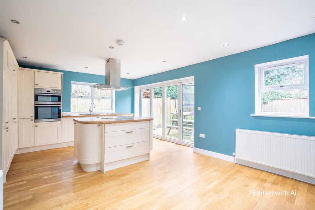 Property photo 1 of 16 Kitchen
