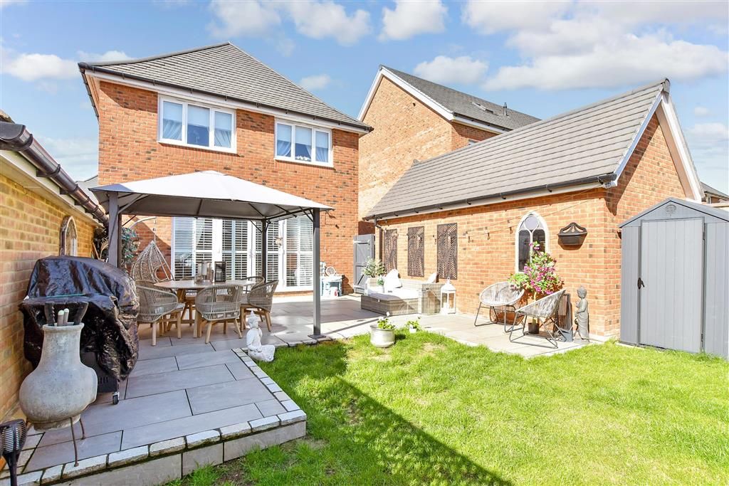 Property photo 1 of 8 Rear Garden