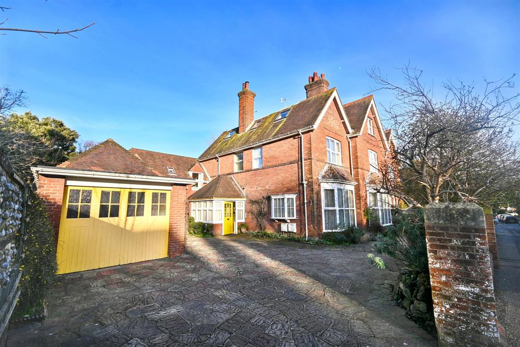 Additional image 26 of 8 bed semi-detached house for saleThe Goffs, Eastbourne BN21