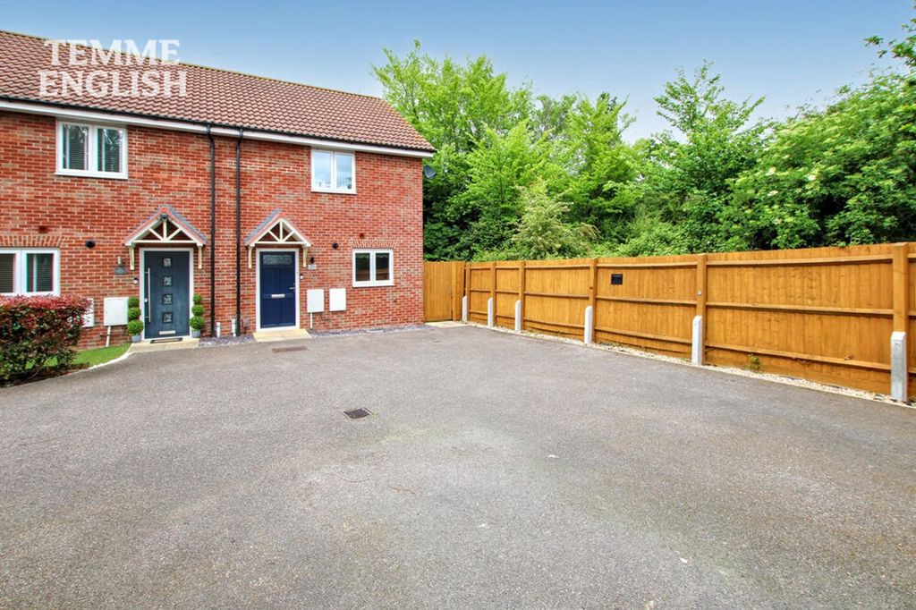 Property photo 1 of 26
