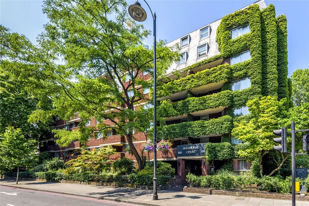 Property photo 2 of 6